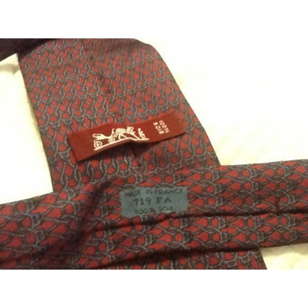 Vintage HERMES Tie PARIS Silk Tie Wine Red